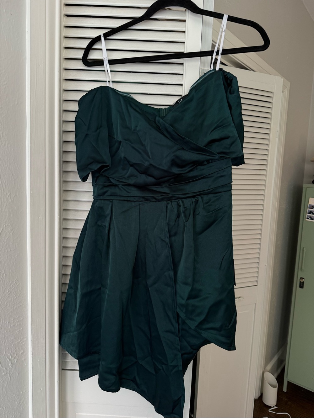Lulu's Dark Green Strapless Mini Dress
